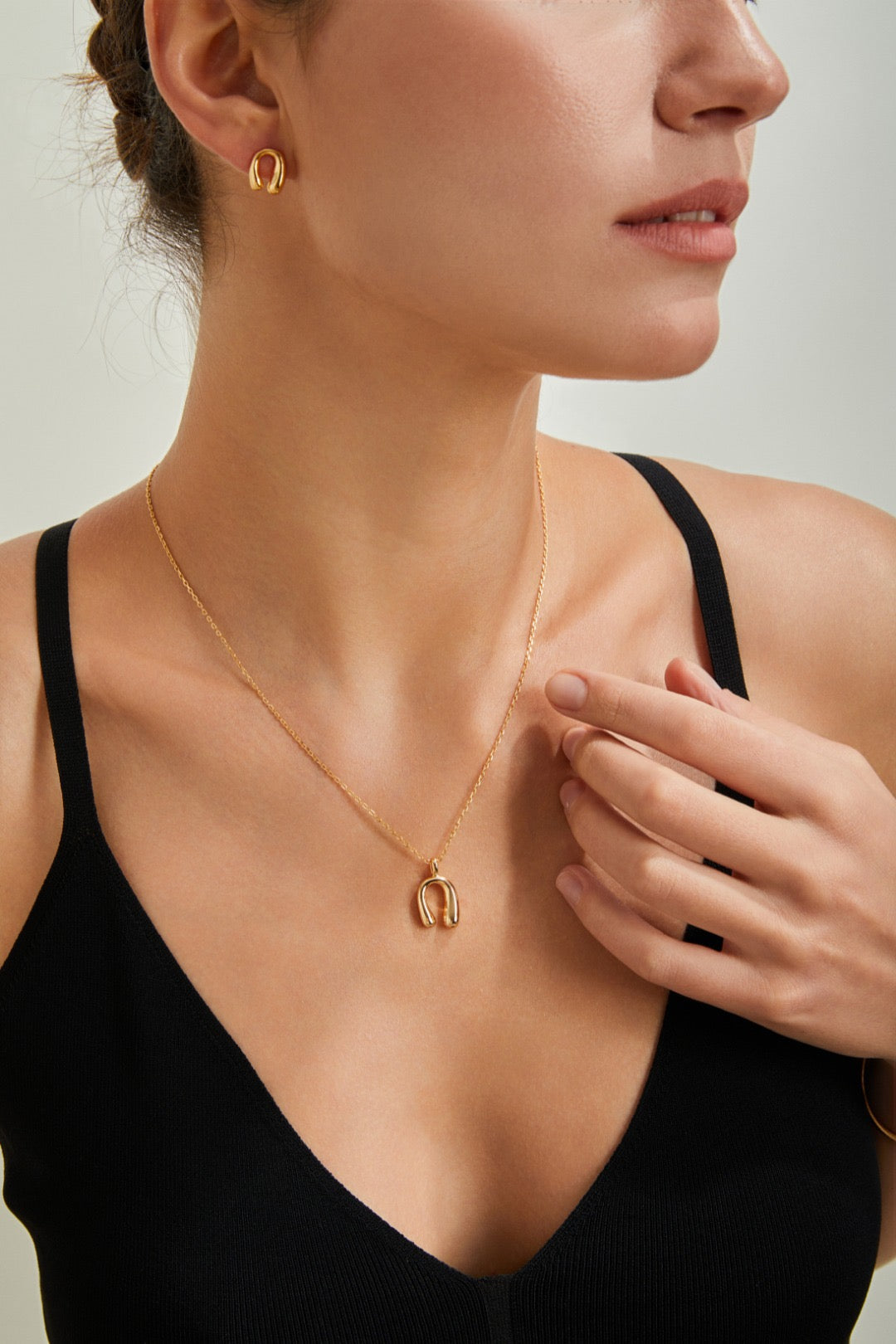 Lucky Horseshoe Jewelry Set – Handmade Gold Necklace and Matching Earrings for Women, Gift for Her, Minimalist Elegant Design