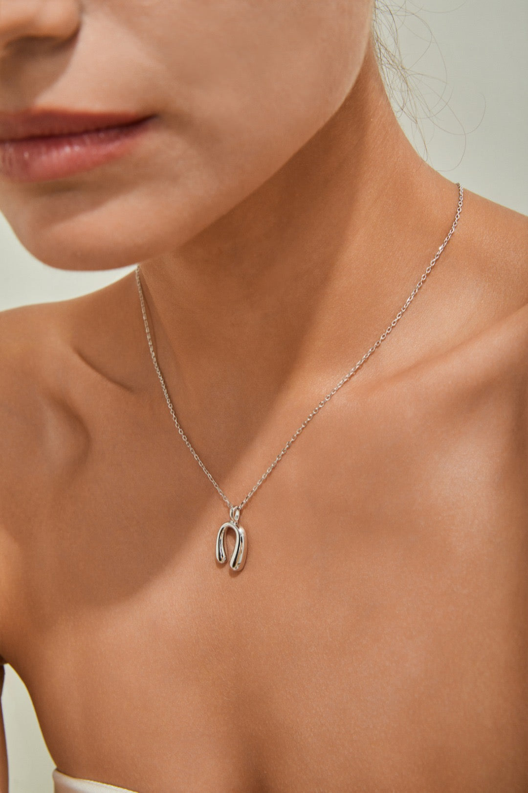 Lucky Horseshoe Jewelry Set – Handmade Gold Necklace and Matching Earrings for Women, Gift for Her, Minimalist Elegant Design