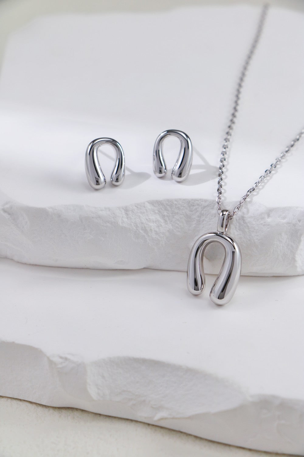 Lucky Horseshoe Jewelry Set – Handmade Gold Necklace and Matching Earrings for Women, Gift for Her, Minimalist Elegant Design