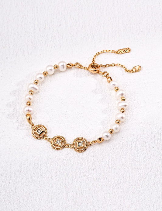 Coin-Shaped Pearl Bracelet